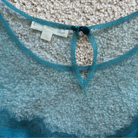 ModCloth | Lace & Mesh Formal Dress - Picture 4 of 5